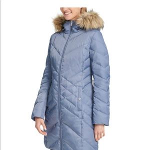 Women’s Kenneth Cole Coat New size Large